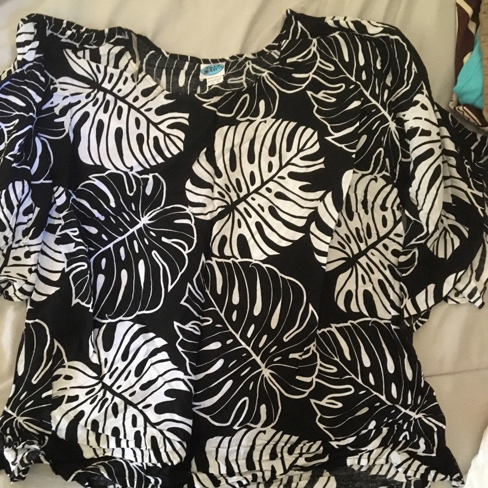 Hula Bay Blouse
